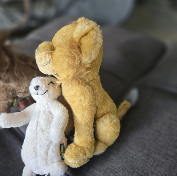 Lion King stuffed play animals ...make noise and talk - Picture 4 of 5